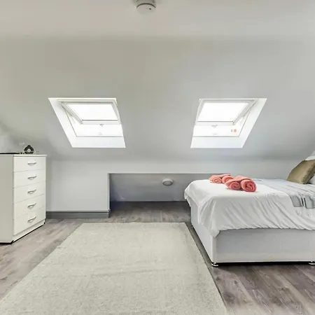 Habitación en casa particular The Little Oaks House Birmingam